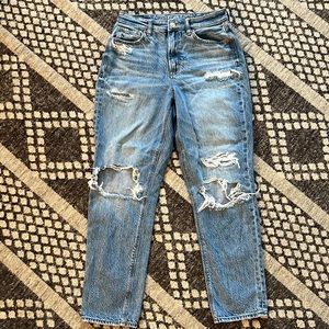 American eagle Mom Jean